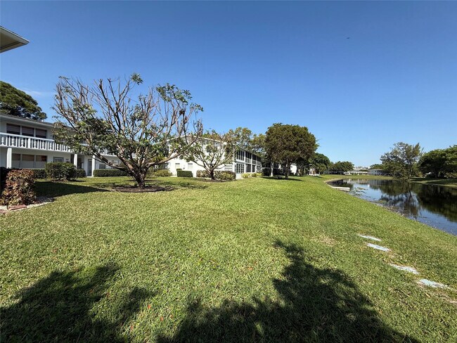 Building Photo - 42 Tilford C