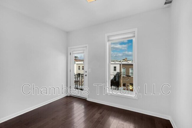Building Photo - 15 N Street NW