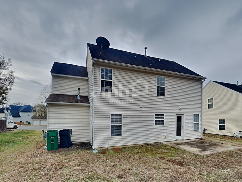 Building Photo - 4509 Canipe Dr