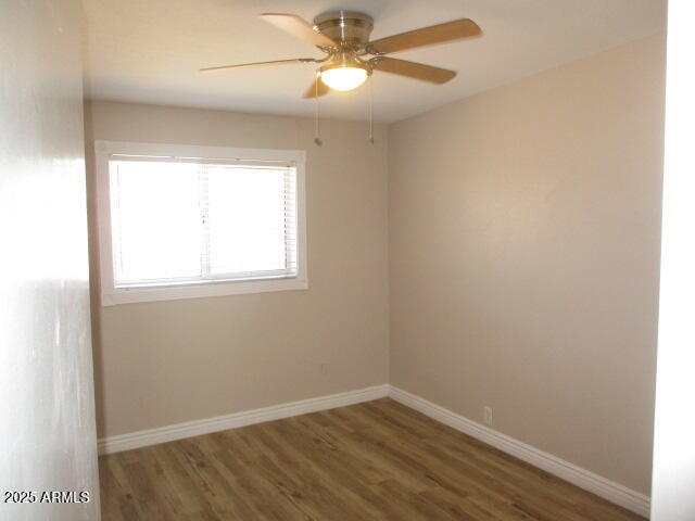 Building Photo - 2021 S La Rosa Dr