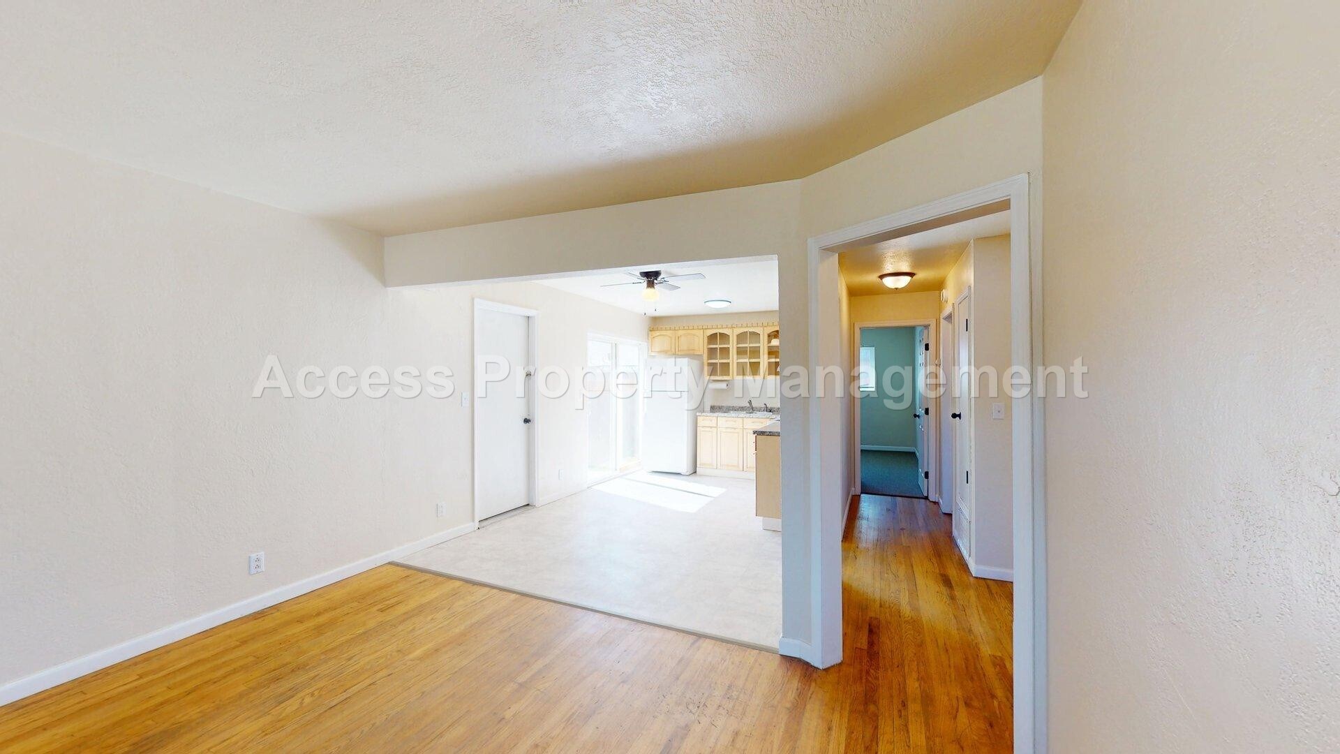Building Photo - 145 Marilyn Ave