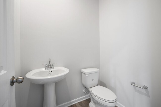 Building Photo - Very New Smart Home in the Palisades Area!