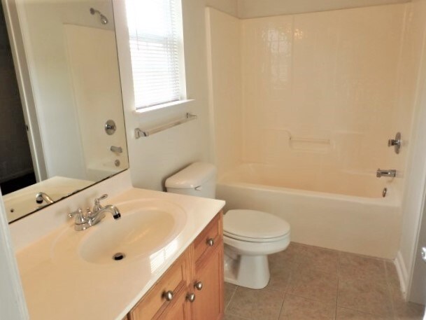 Building Photo - 1168 Amber Pines Dr