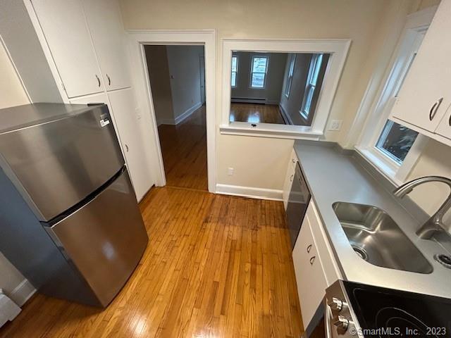 Building Photo - 12 Trumbull St