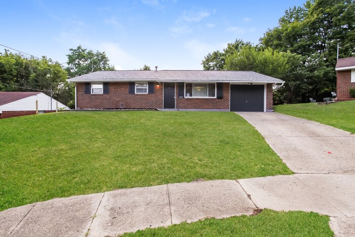 Primary Photo - 12121 Cornavin Ct