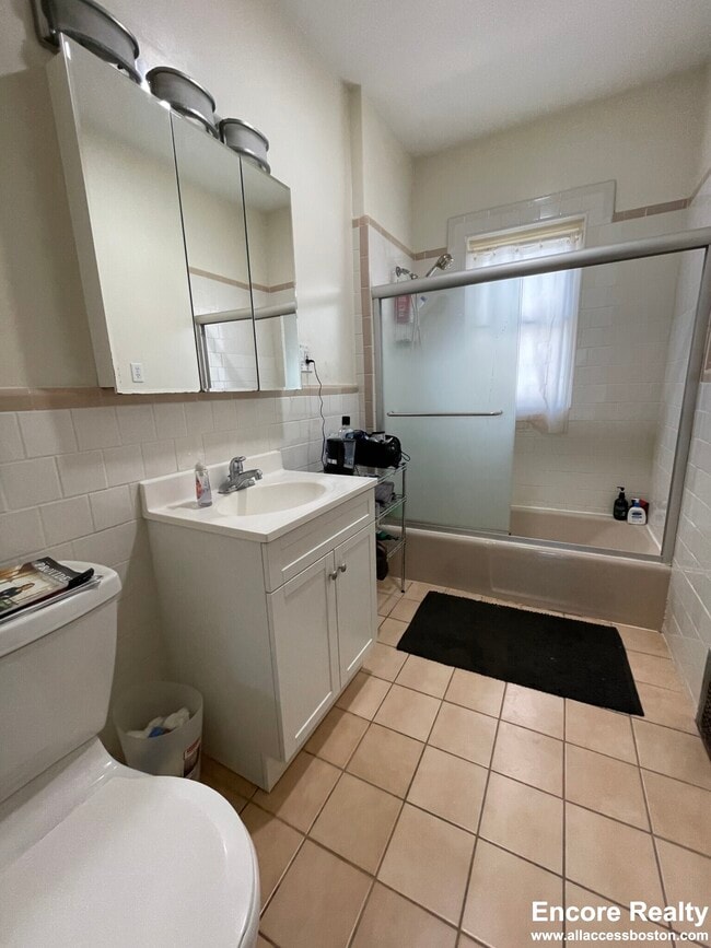 Building Photo - 56 Hobson St