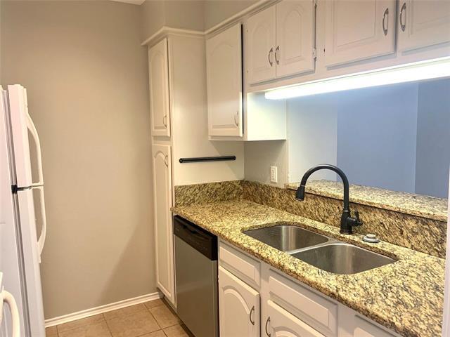 Building Photo - 5100 Verde Valley Ln