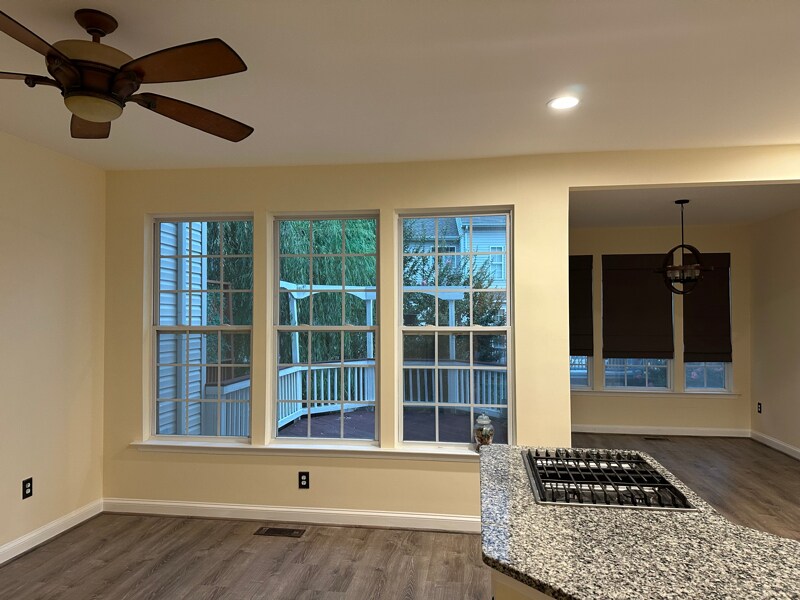 Building Photo - 644 Springhouse Square SE