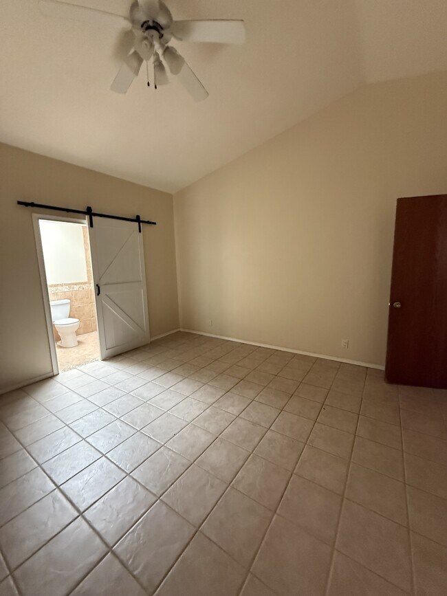 Building Photo - 6717 Tesuque Dr NW