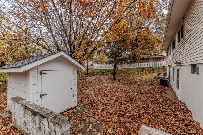 Building Photo - Please View 3D Virtual Walk-Through Before Scheduling a Showing