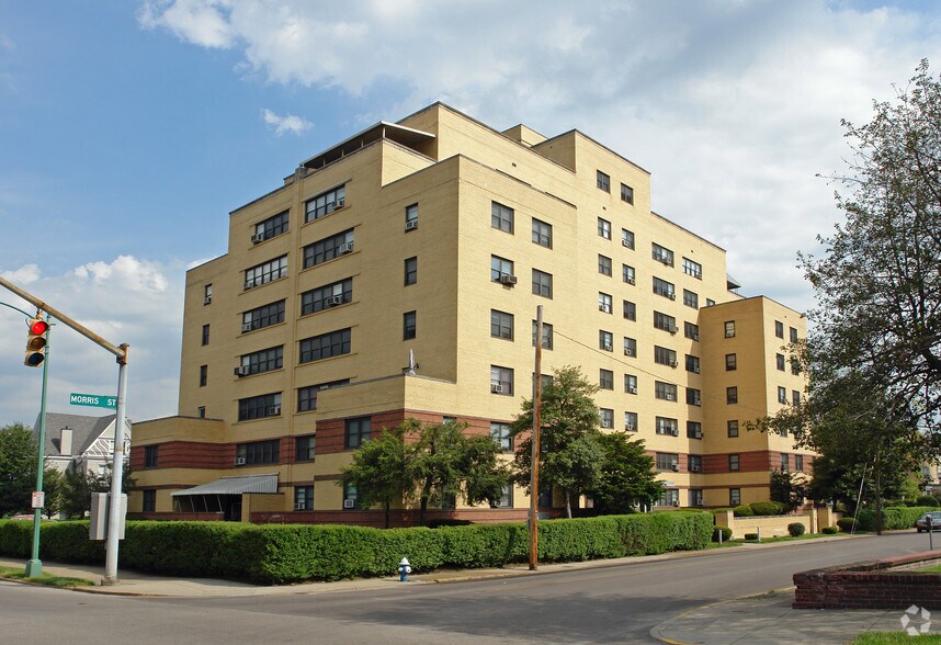 One Morris 1 Morris St Charleston WV 25301 Apartment Finder