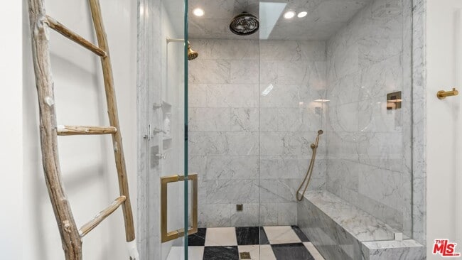 Building Photo - 11662 Duque Dr