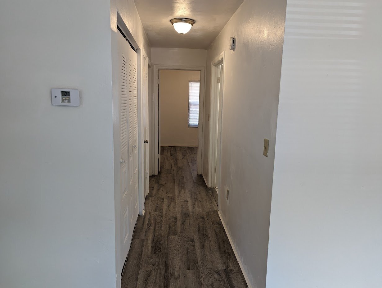 Building Photo - 3600 SW 23rd St