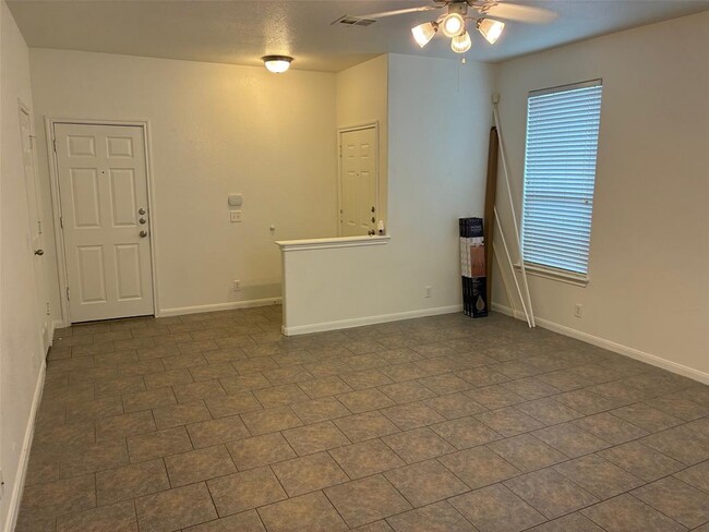 Building Photo - 2514 Allred Dr
