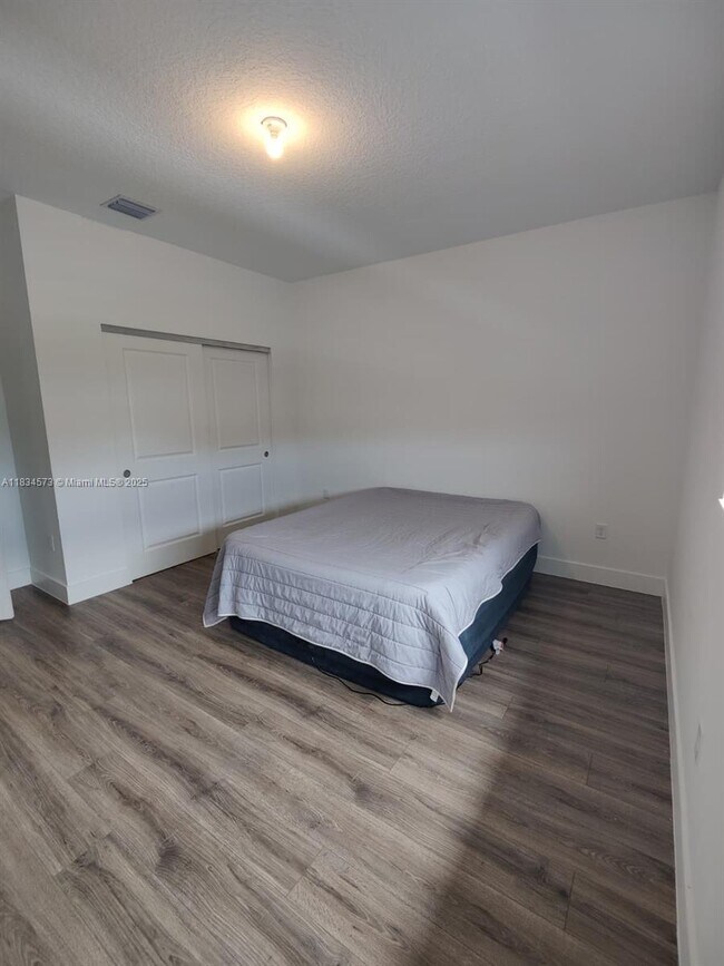Building Photo - 5699 Argento Dr