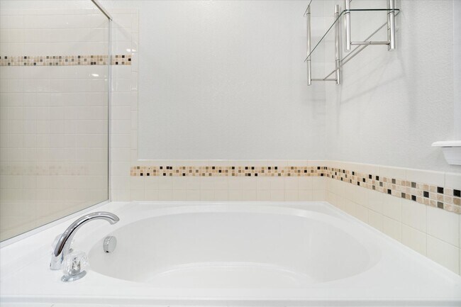 Building Photo - 3745 Tranquility Trl