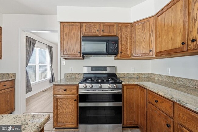 Building Photo - 35298 Scotland Heights Rd