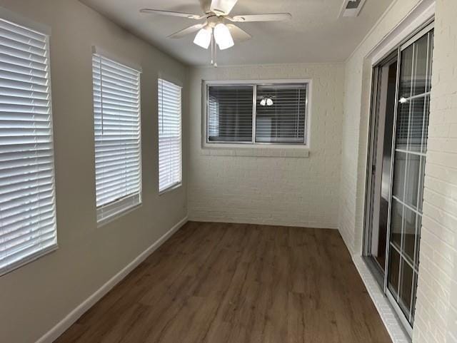 Building Photo - 8787 Country Club Dr