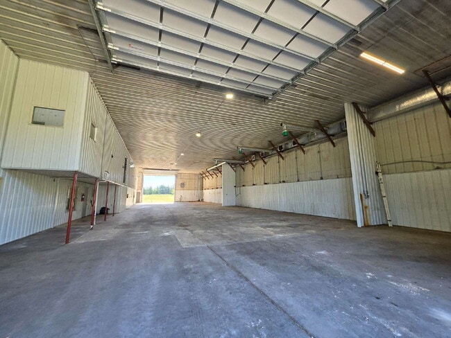 Building Photo - 24.2 Acres – Industrial Warehouse, Residential Or Office Space, Pole Shed & Recreational Land