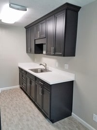 Building Photo - The Palms (04/25)