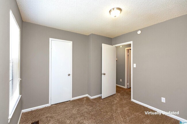 Building Photo - 203 Winterhaven Dr