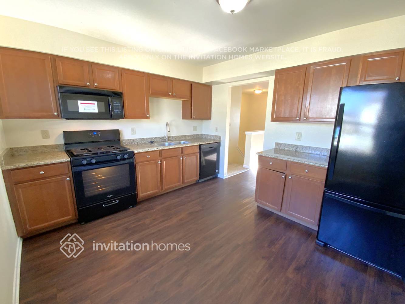 Building Photo - 2261 Bittersweet Ct