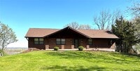 Building Photo - 452 Susan Rd