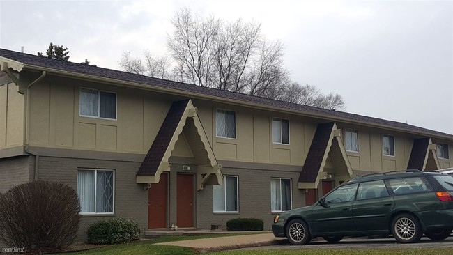 Building Photo - 1002 Turner Dr