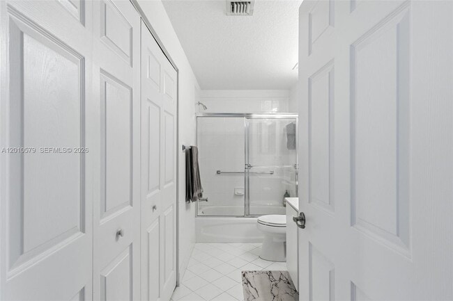 Building Photo - 7765 Yardley Dr