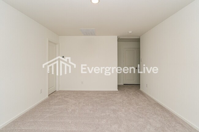 Building Photo - 442 Southern Magnolia Wy