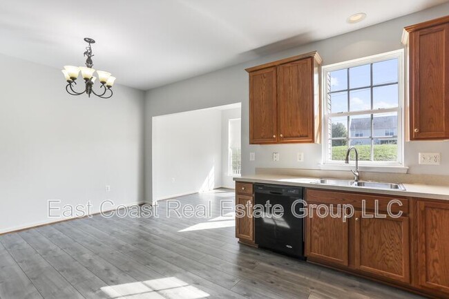 Building Photo - 314 Starkey's Landing