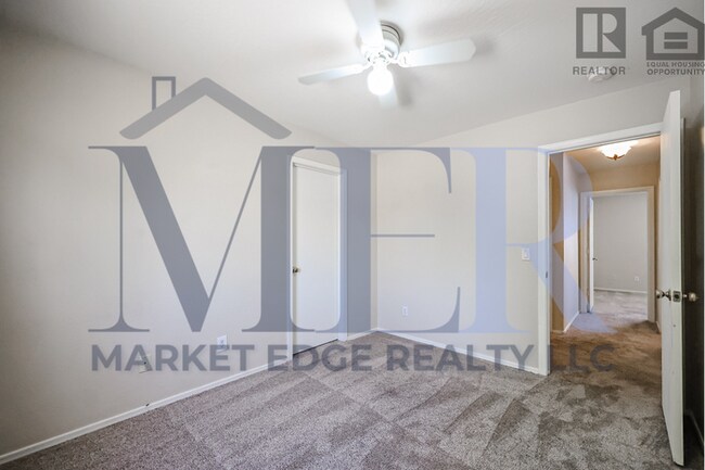Building Photo - Home at El Mirage Rd/Cactus Rd! JOIN THE W...