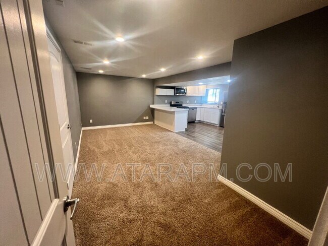Building Photo - 11633 Nicklaus Rd