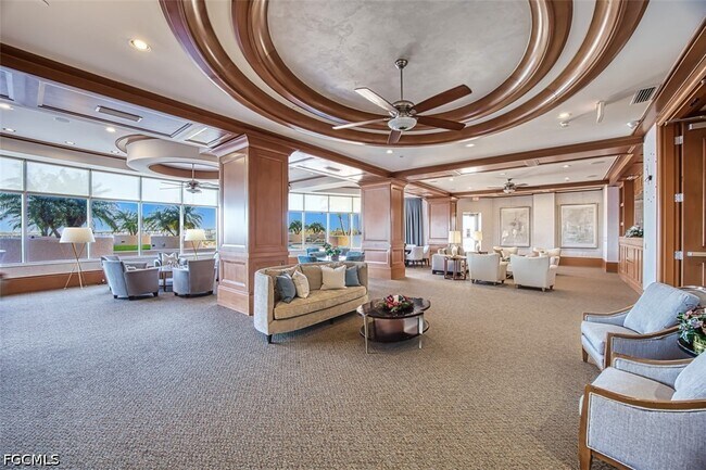 Building Photo - 2090 W First St