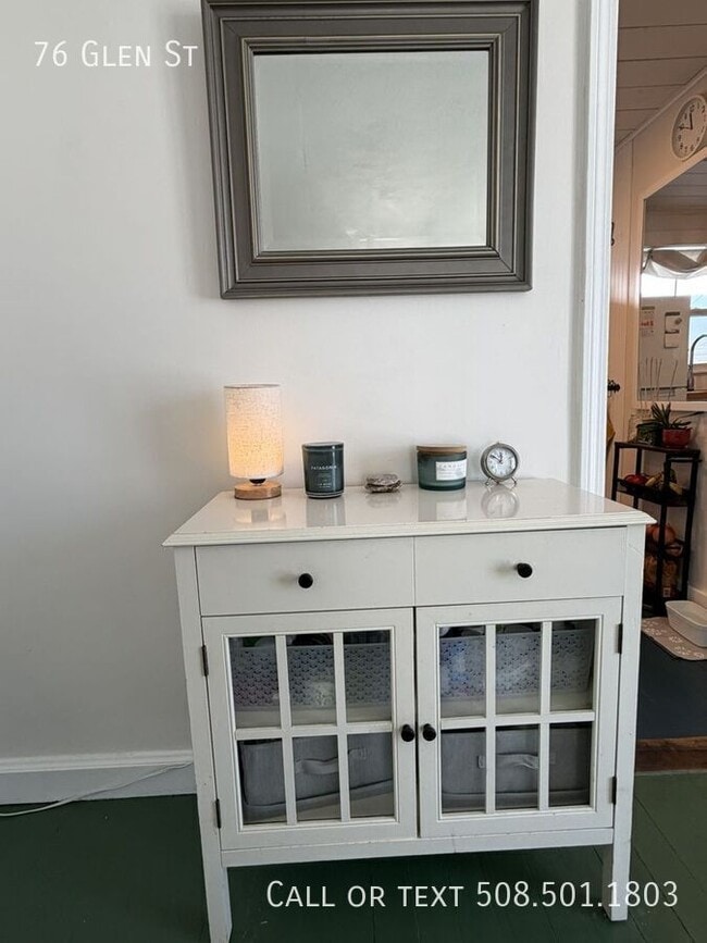 Building Photo - 76 Glen St