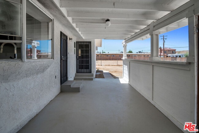 Building Photo - 15376 Washoan Rd