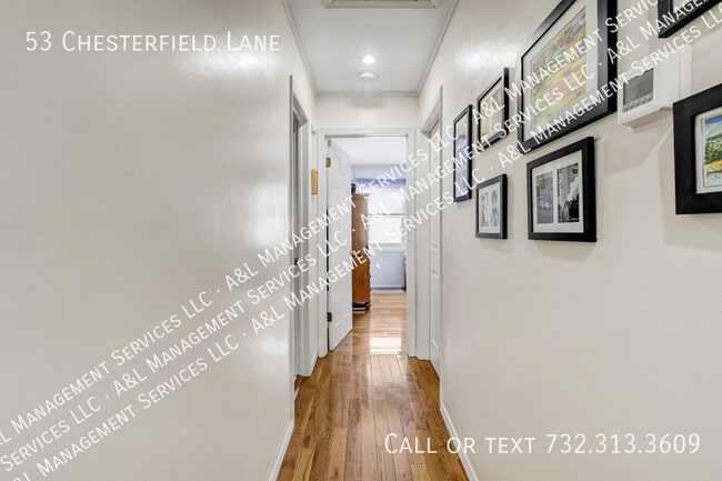 Building Photo - 53 Chesterfield Ln