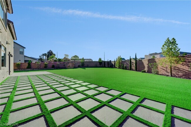 Building Photo - 6780 Stella Rosa Ct