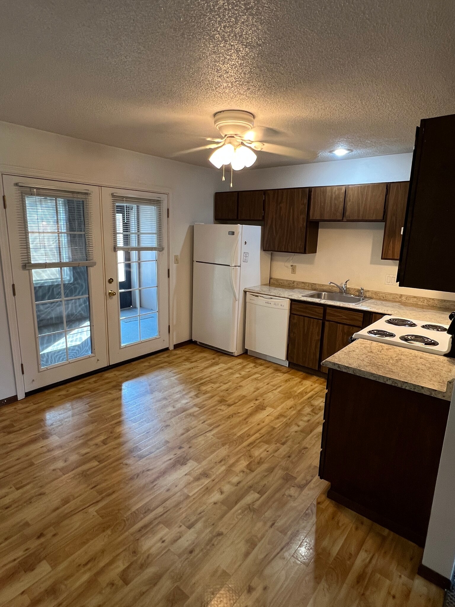 Kitchen/Dining area - 161 Indian Trail Rd