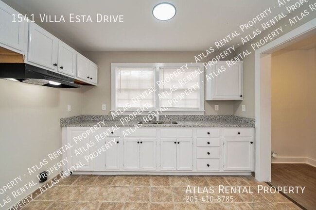 Building Photo - 1541 Villa Esta Dr