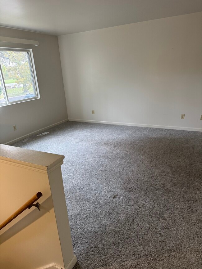 Building Photo - 116 Roosevelt St