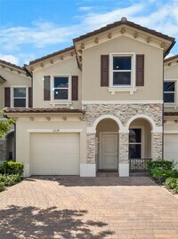 Building Photo - 5534 NW 27th Pl