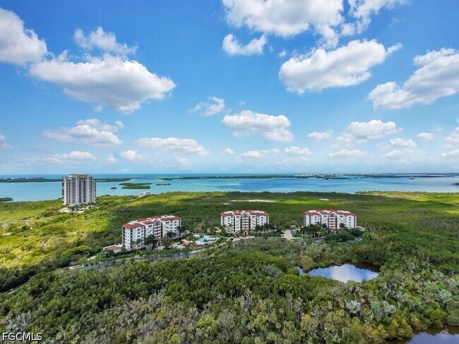 Building Photo - 4810 Pelican Colony Blvd