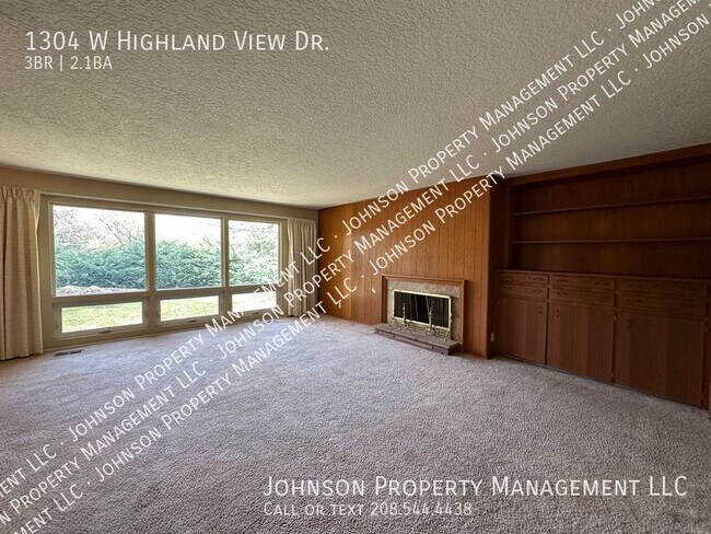 Building Photo - 1304 W Highland View Dr