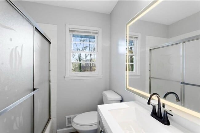 Building Photo - 4419 Richard Rd