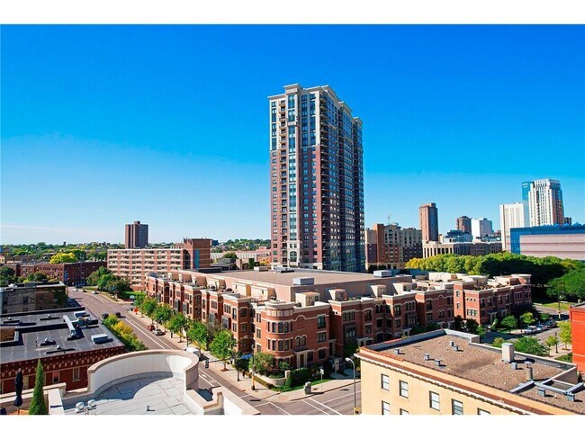 Building Photo - 500 E Grant St