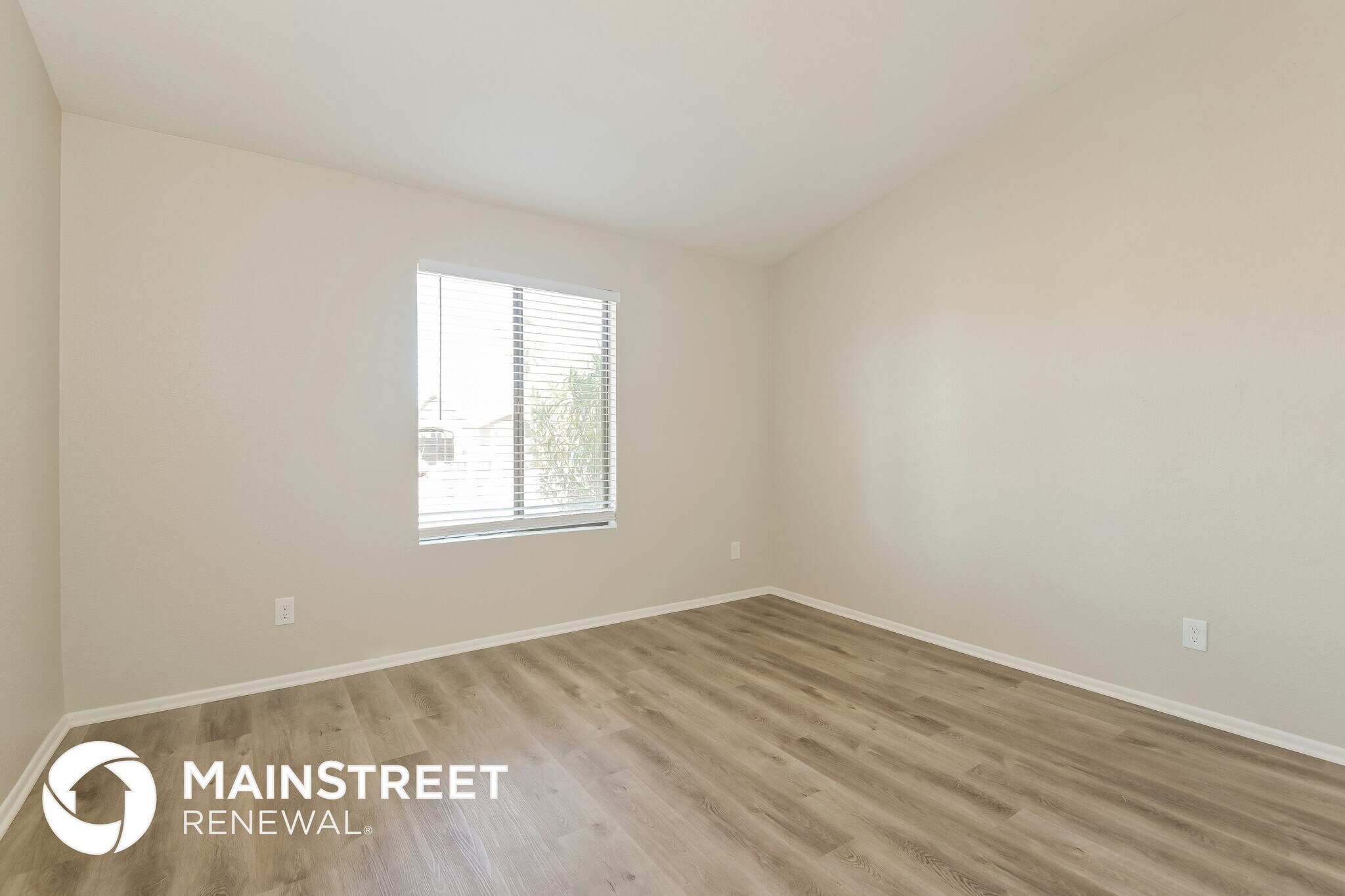 Building Photo - 8136 S Carbury Way