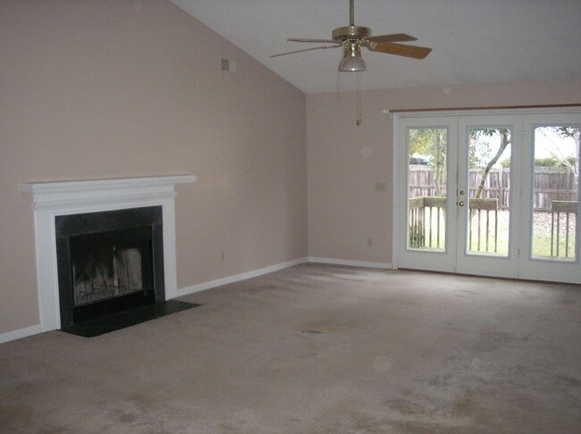 Building Photo - Lexington- Please call the Lexington Office to schedule tours: 803-359-0793