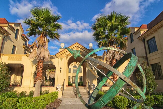 Building Photo - 406 NE 7th Ave