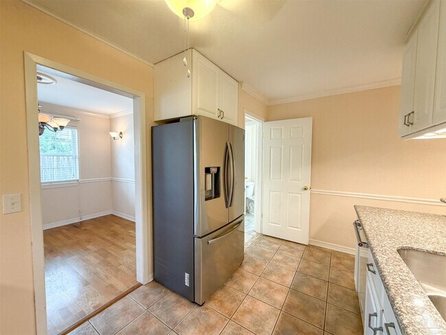 Building Photo - 3915 Potosi Rd